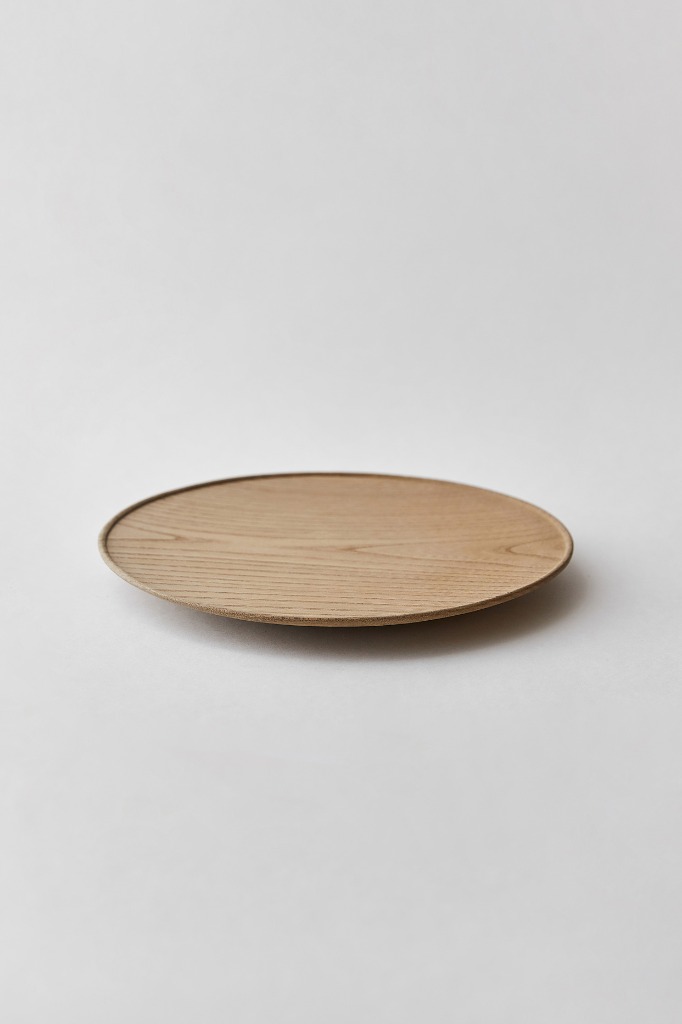 Elm wood round plate